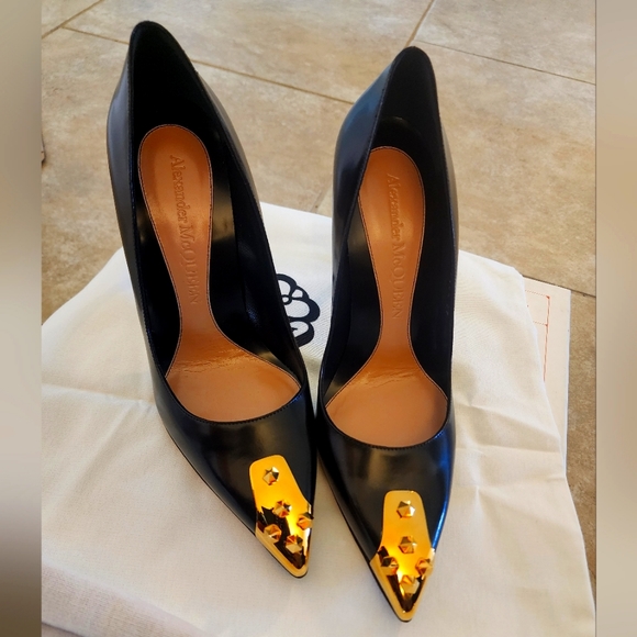Alexander McQueen Shoes - Alexander McQueen Spike Heels size 39